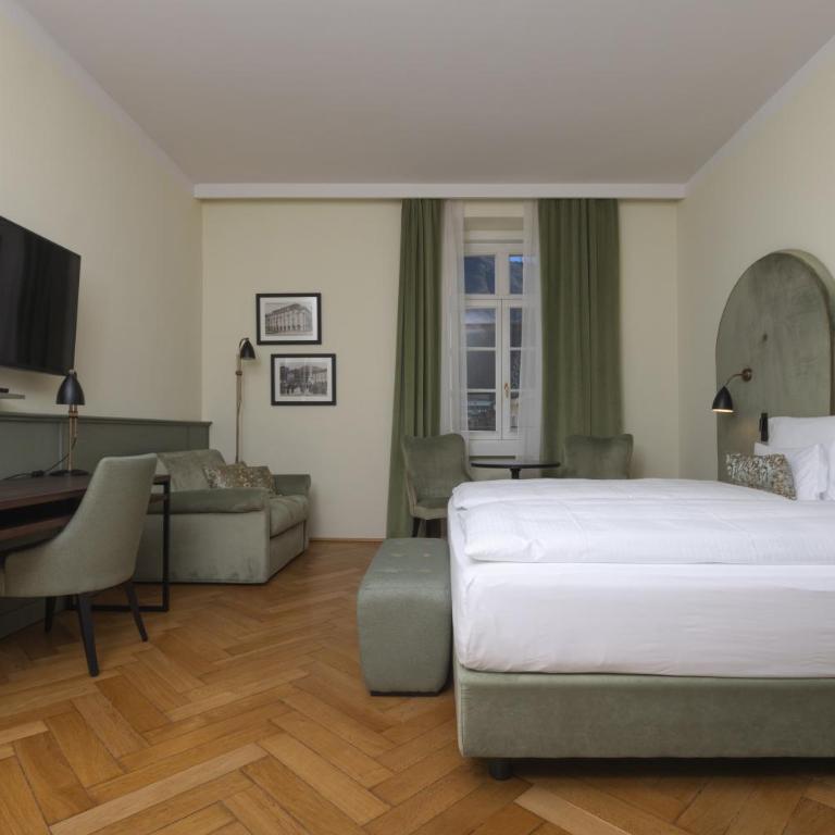 Stadt Hotel Città - Camera King Deluxe - 3