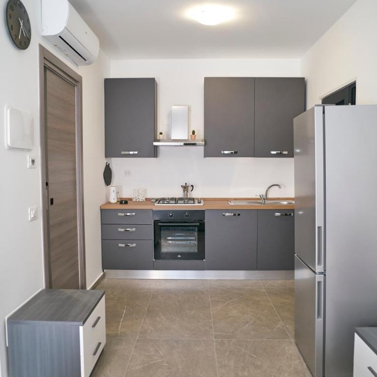Villa Borghesi Suites Fronte Mare - Monolocale - 10
