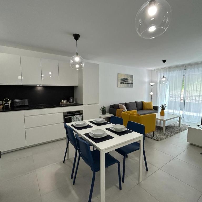 Fabron Hills By Avecoeur - Apartamento de 1 dormitorio - 1