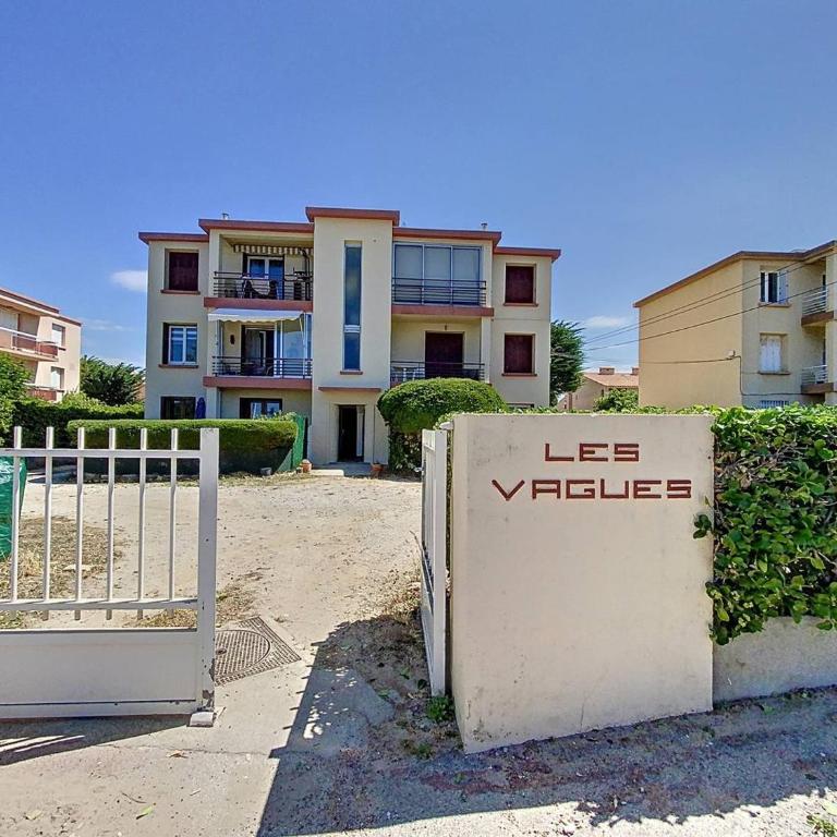 Appartement en bord de plage avec terrasse, parking privé, wifi et équipements modernes - FR-1-770-15 - Appartement - 19