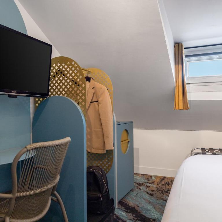 Mercure Annecy Centre - Chambre Classique Mansardée avec Lit Double - 10