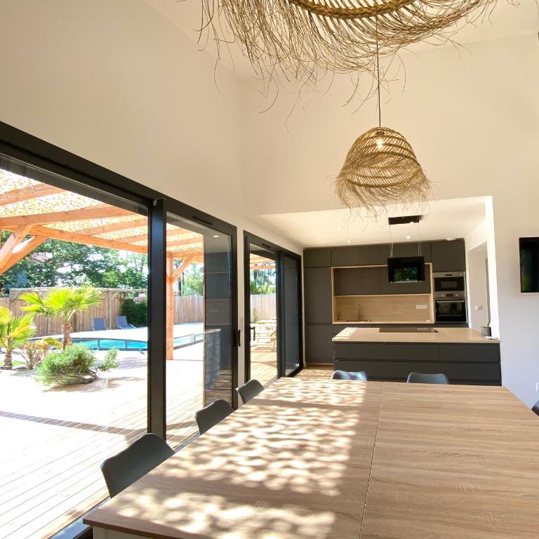 Villa Pins&Spa Piscine Jacuzzi Petanque Ping-pong - Villa con piscina privada - 24