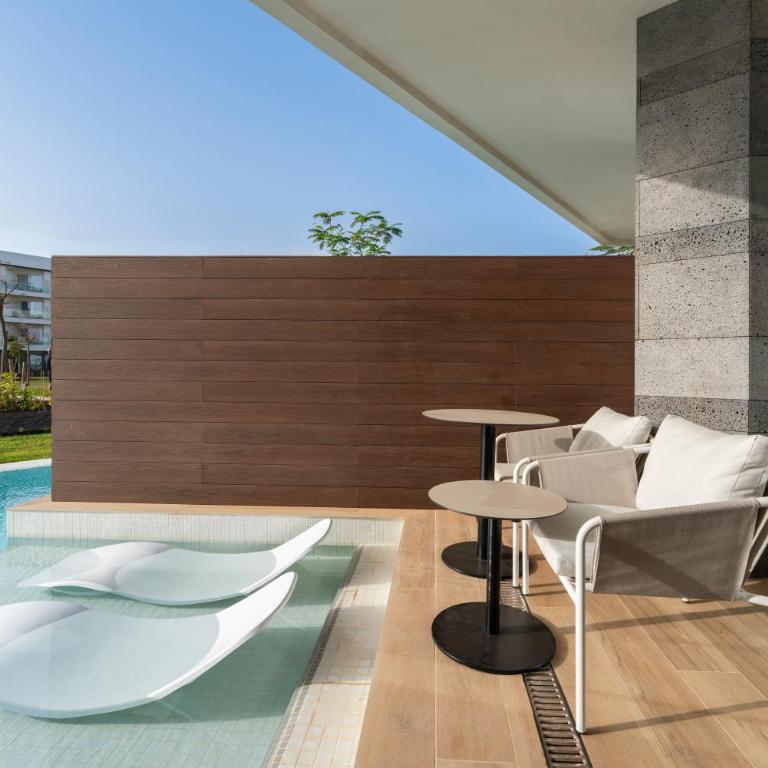 Barceló Playa Blanca - Habitación Superior con acceso directo a la piscina - 5