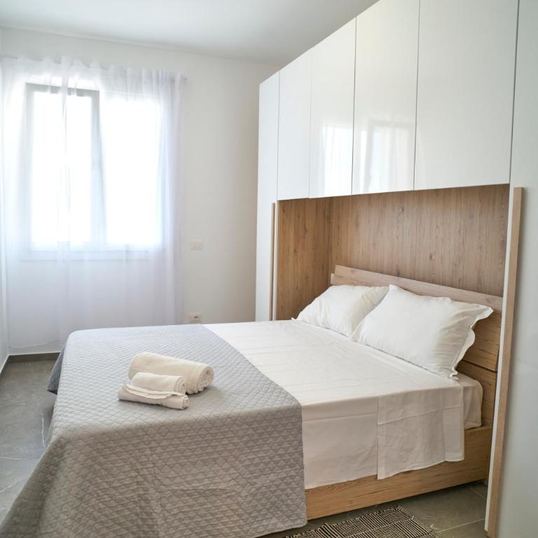 Villa Borghesi Suites Fronte Mare - Appartamento con 2 Camere da Letto e Balcone - 4