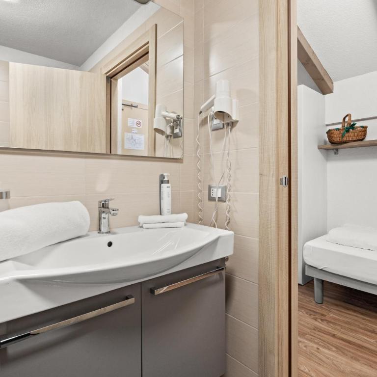 Aparthotel Des Alpes - Monolocale Superior (3 Persone) - 8