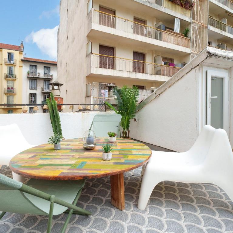 Nice Renting - BARBERIS - Unique Getaway 2-Room with Rooftop Terrace - Appartement 1 Chambre - 13