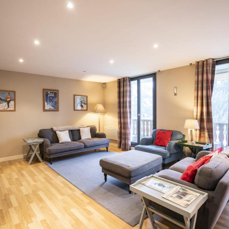 Chalet spacieux 8 pers, proximité centre et remontées - FR-1-676-58 - Appartement - 1