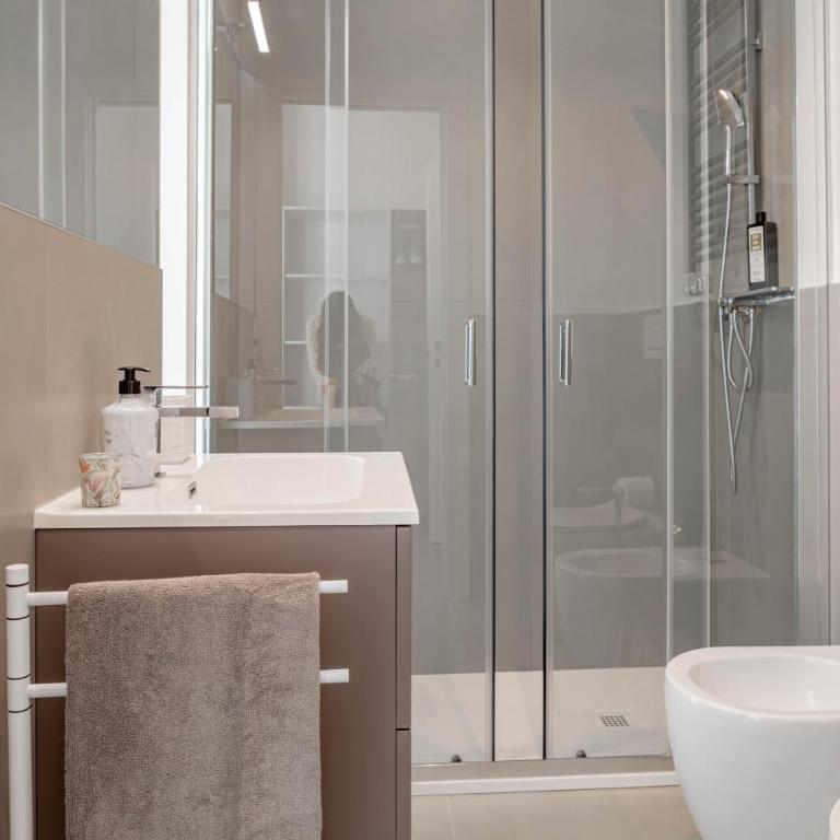 H11 VILLA MIA Giardino-Parcheggio - Appartamento con 3 Camere da Letto e con Balcone - 8