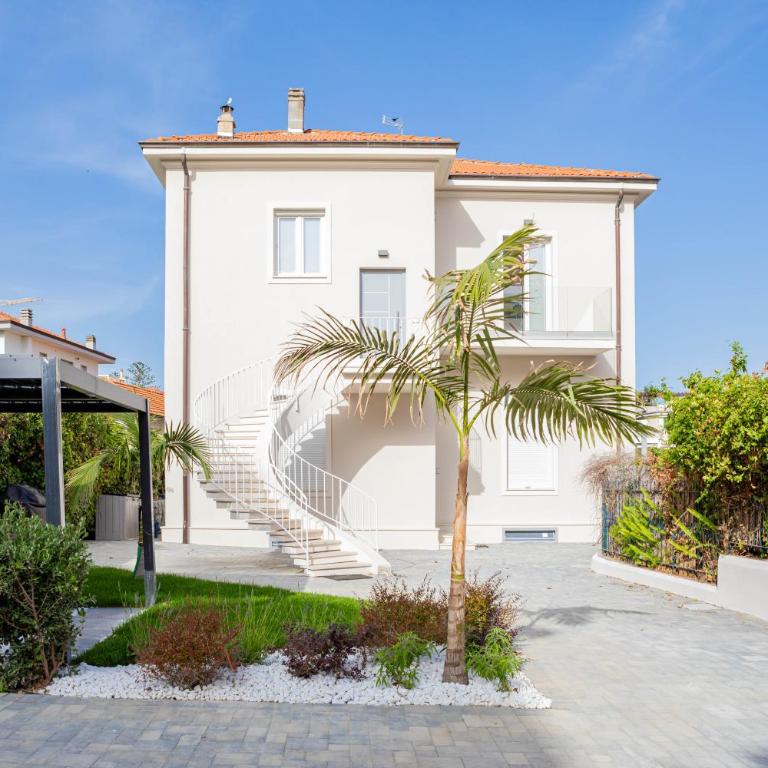 H11 VILLA MIA Giardino-Parcheggio - Appartamento con 3 Camere da Letto e con Balcone - 1