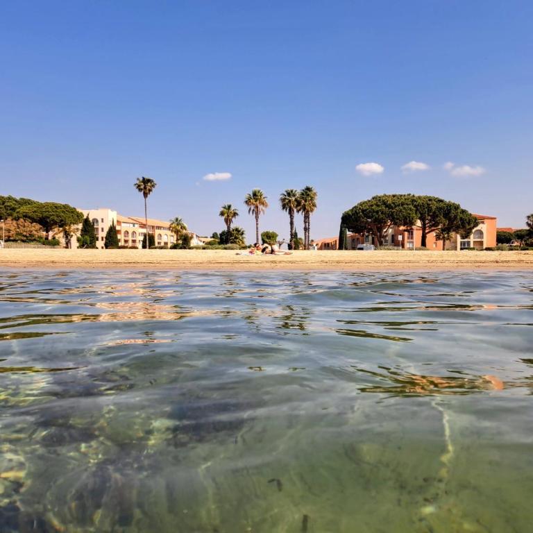 Appartement face à la mer avec parking - Apartamento de 2 dormitorios - 18