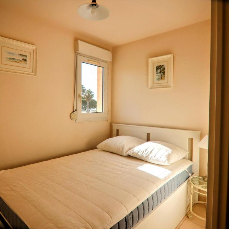 Appartement face à la mer avec parking - Apartamento de 2 dormitorios - 10
