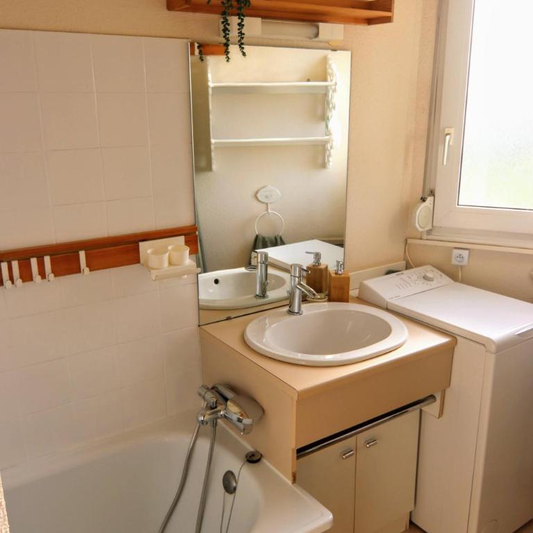 Appartement face à la mer avec parking - Apartamento de 2 dormitorios - 12