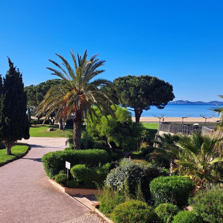 Appartement face à la mer avec parking - Apartamento de 2 dormitorios - 14