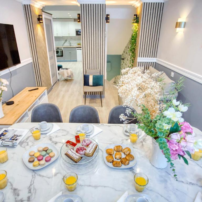 Elegant Triplex in Paris - Ideal for 10 - Aircon - Appartement - 21