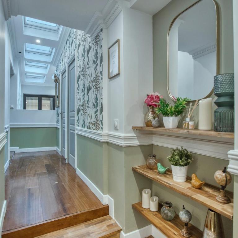 Elegant Triplex in Paris - Ideal for 10 - Aircon - Appartement - 57