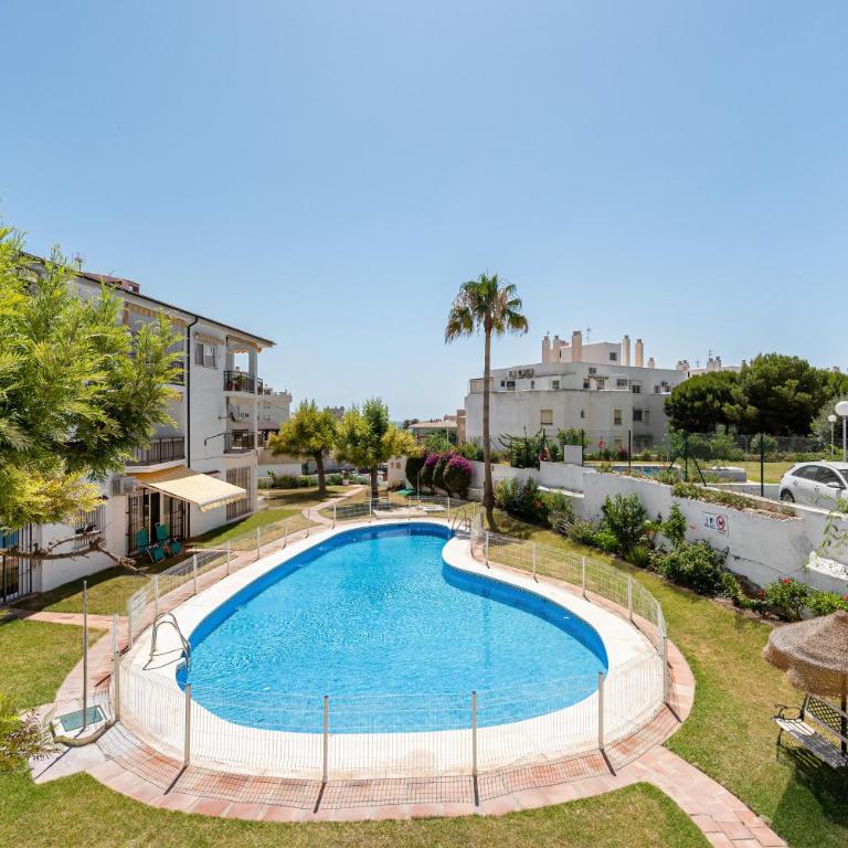 Soleado y luminoso a 3 minutos de la playa-Carihuela - Apartamento de 1 dormitorio - 20