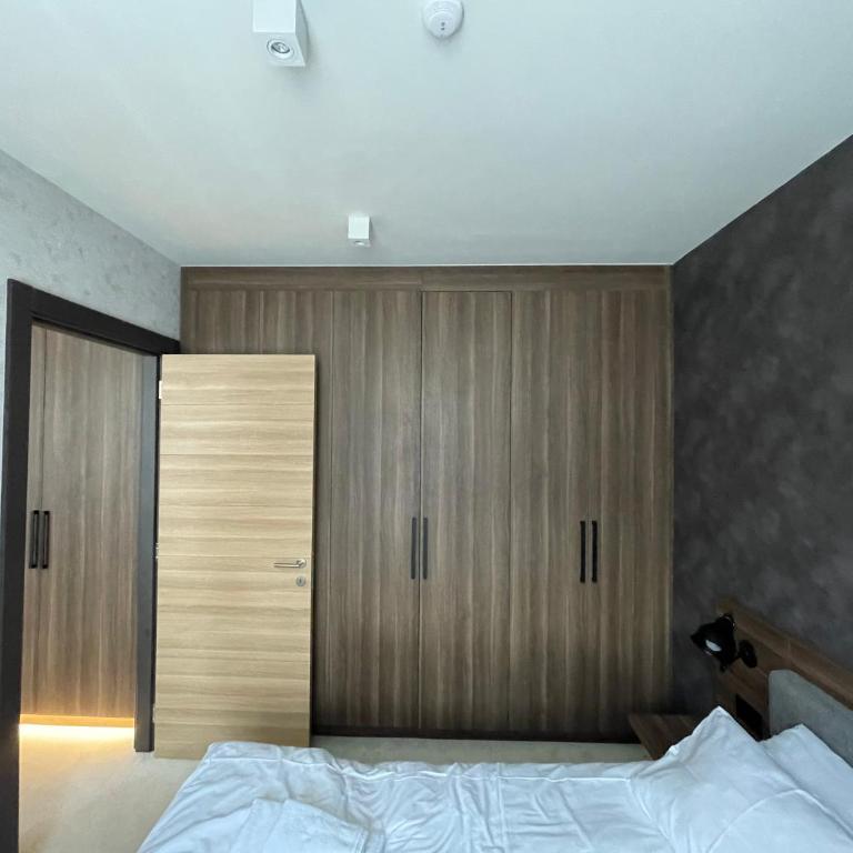 Woodside Apartment - Apartment with Garden View - 7