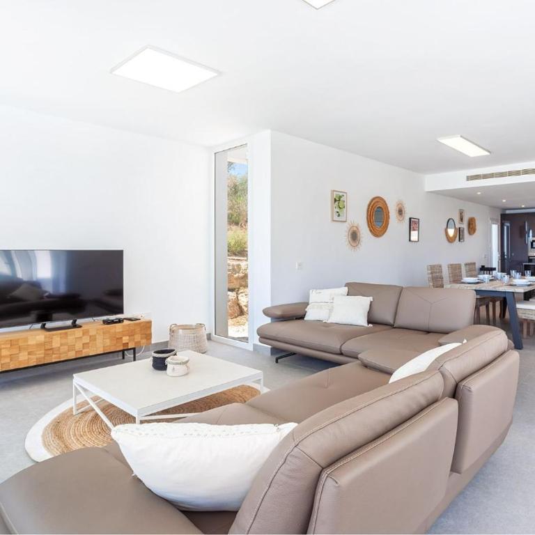 Villa BuenaVista Hills - Sea View - Infinity Pool - Parking - Grill - Deluxe Villa - 10