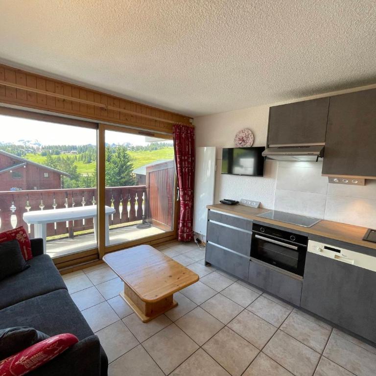 Charmant 3 pièces aux Saisies, 6 pers, balcon, wifi - Two-Bedroom Apartment - 1