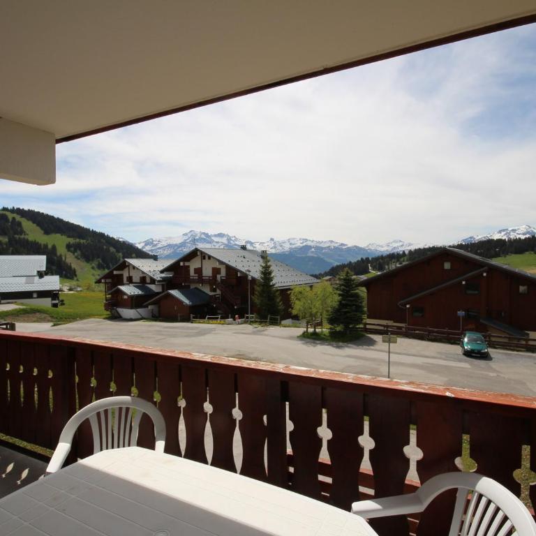 Charmant 3 pièces aux Saisies, 6 pers, balcon, wifi - Two-Bedroom Apartment - 9