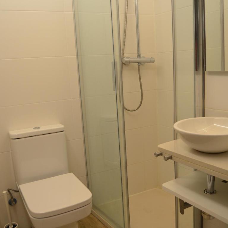 Barcelona Classic Palau Apartments - Two-Bedroom Apartment - 6