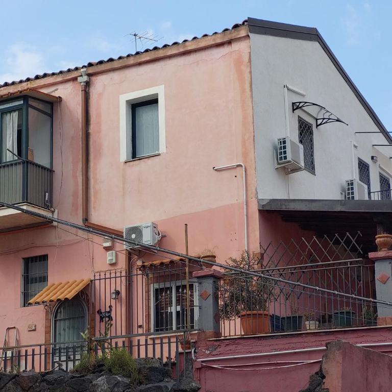 Casa Lana - Three-Bedroom House - 14