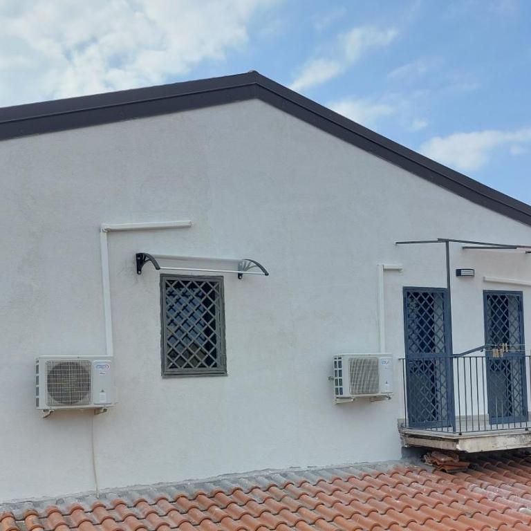 Casa Lana - Three-Bedroom House - 2
