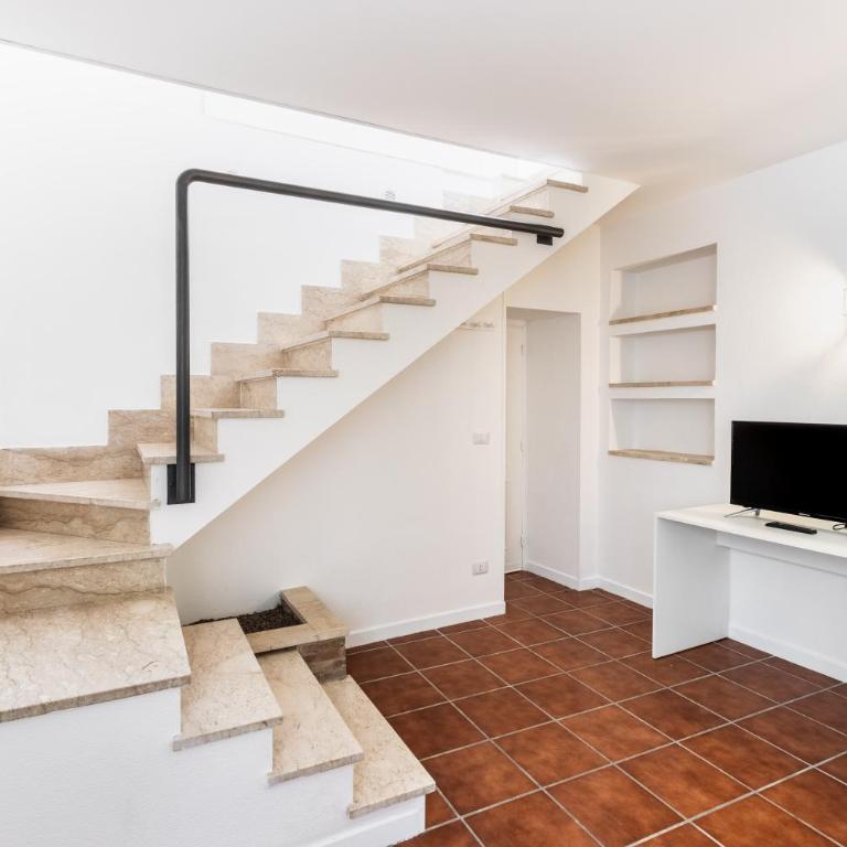 Fronte Mare Apartments & City Views - Deluxe One Bedroom Apartment with Terrace and Sea View - 24