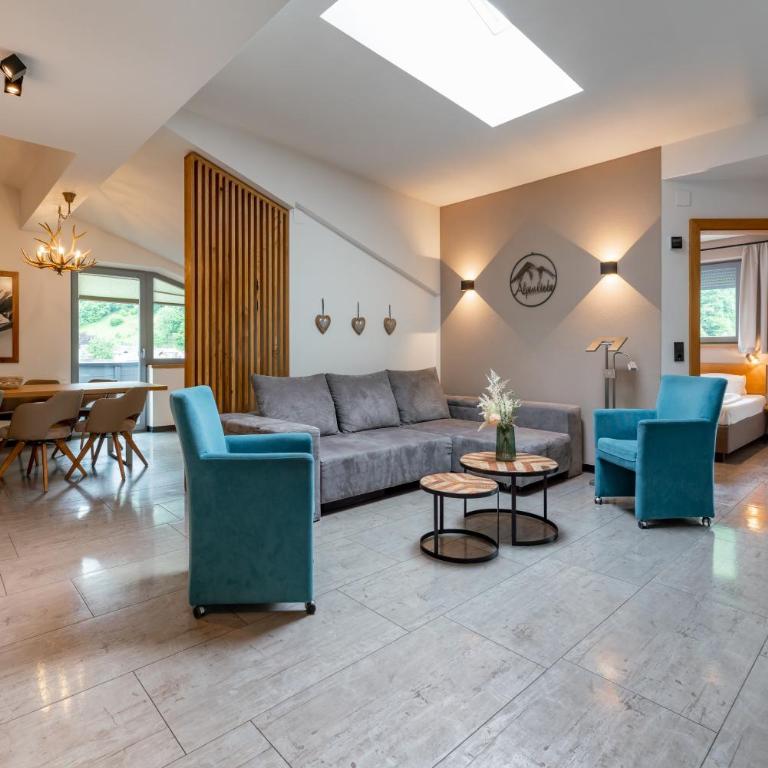 Alm Appartements ZellamSee - Apartment Alm 1 mit 3 Schlafzimmern und Balkon - 4