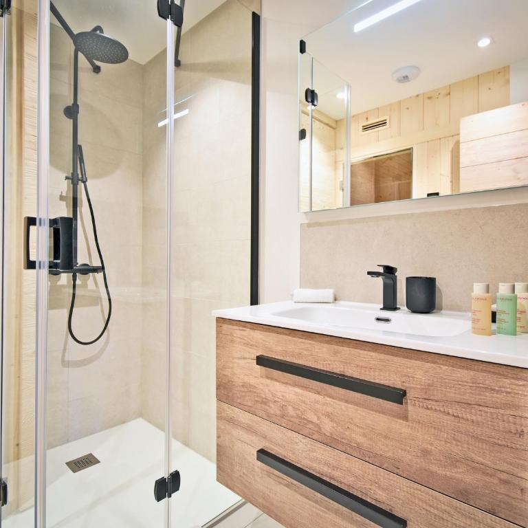 Superbe appartement 143m², 4 chambres, proche des pistes, prestations haut de gamme - FR-1-613-101 - Apartment - 20