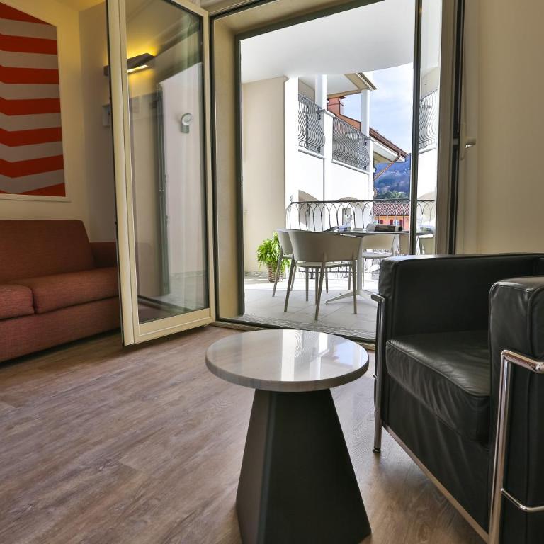 Hotel Al Campanile - Luxury Suites & Apartments - Suite con Vista Montagna - 1