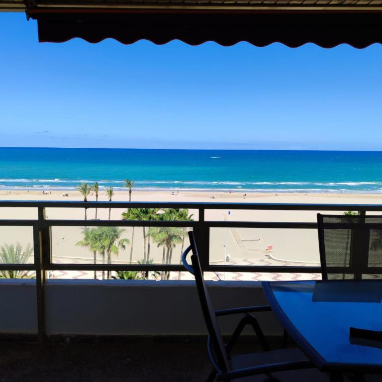 Euromar Playa Cullera frente al mar con garaje - Three-Bedroom Apartment - 5