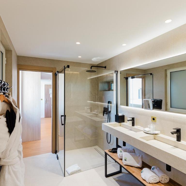 Hôtel Hélios - Suite Junior - Vue sur Mer - 4