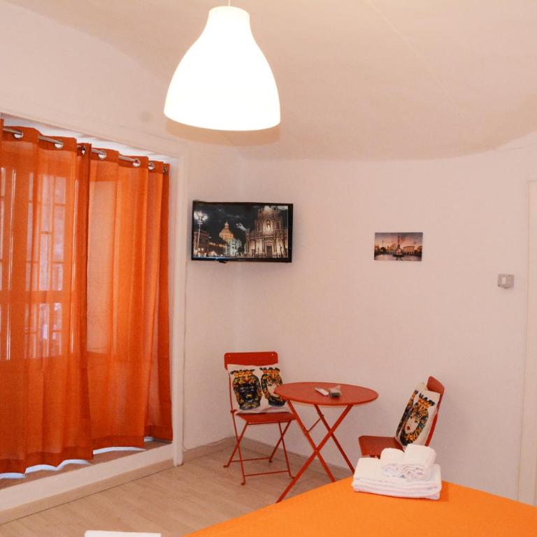 Casa Filippo - Appartamento Standard con 3 Camere da Letto - 2
