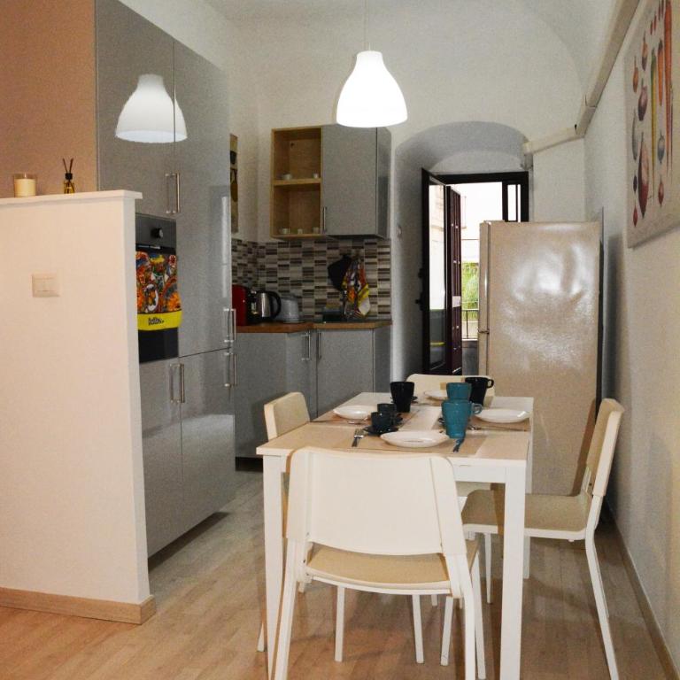 Casa Filippo - Appartamento Standard con 3 Camere da Letto - 6