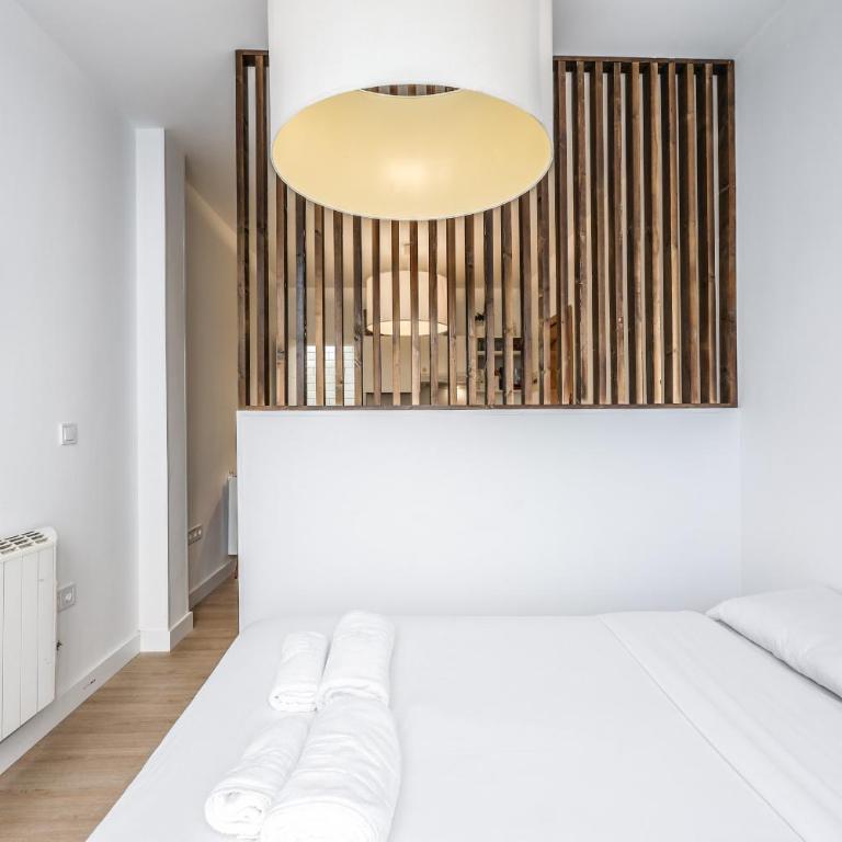 pequeno apartamento reformado en tirso de molina ALQUILER TEMPORAL - Apartamento - 2