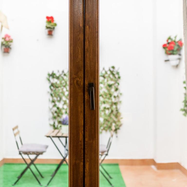 Centrico y Acogedor Apartamento en Centro Granada - Two-Bedroom Apartment - 9