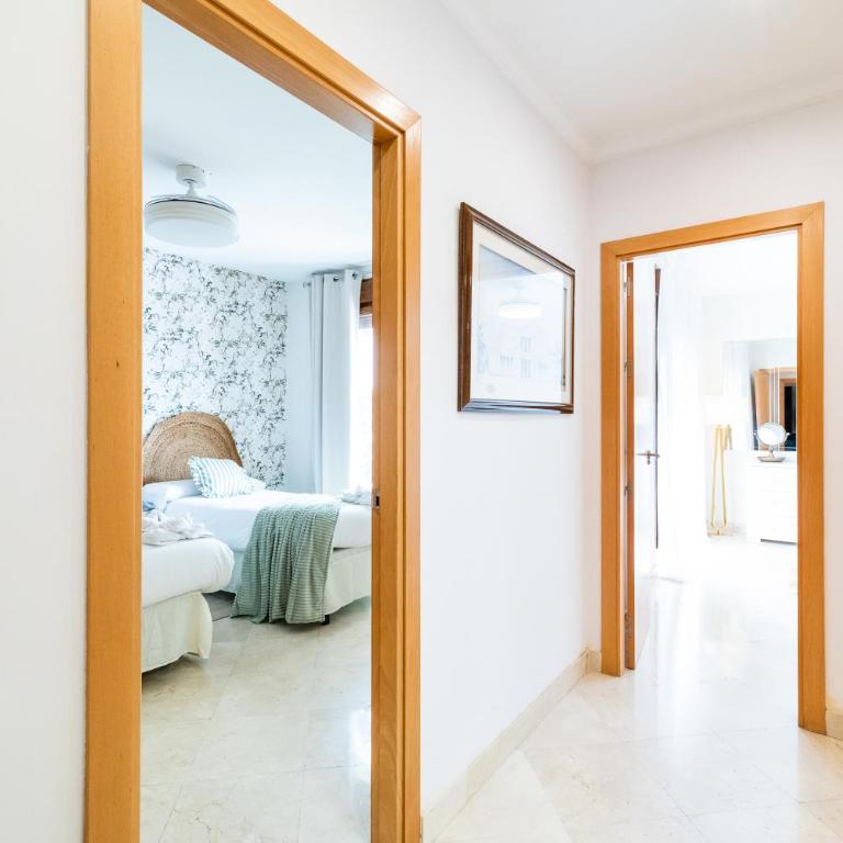 Centrico y Acogedor Apartamento en Centro Granada - Two-Bedroom Apartment - 18