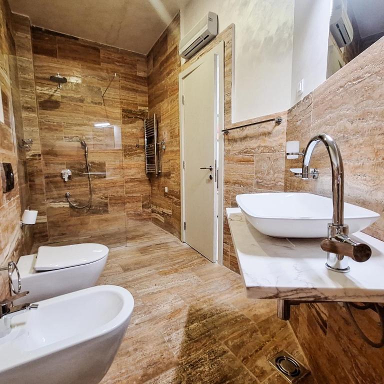 Casa Oliva Villas with Private Heated Pools and Guest Apartments-No Pool Access - Three-Bedroom Villa - 19