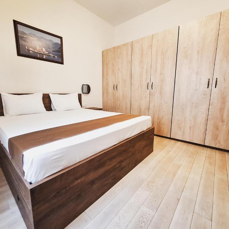 Casa Oliva Villas with Private Heated Pools and Guest Apartments-No Pool Access - Three-Bedroom Villa - 17