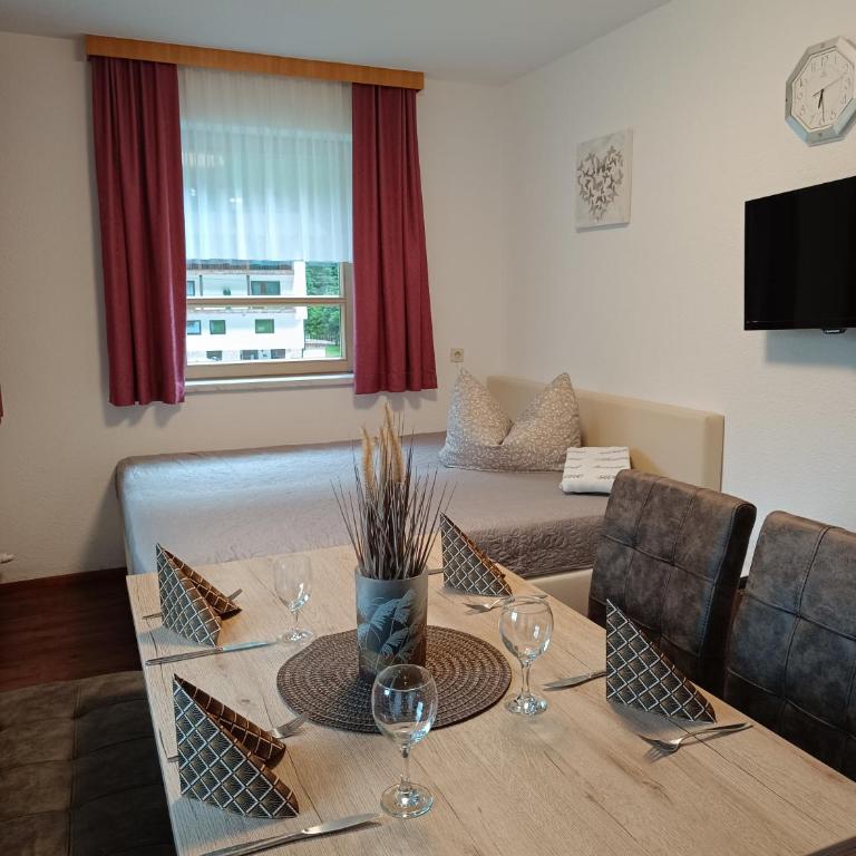 Ronalds Appartements - Apartment mit 1 Schlafzimmer und Balkon - 9