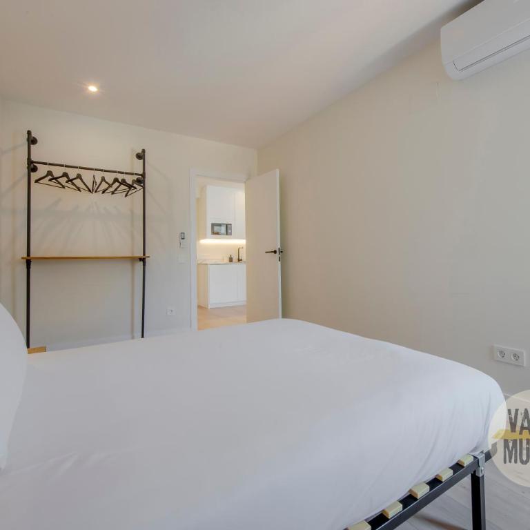 Tu refugio para 4 en Malasaña, conoce San Bernardo 20 - One-Bedroom Apartment - 17