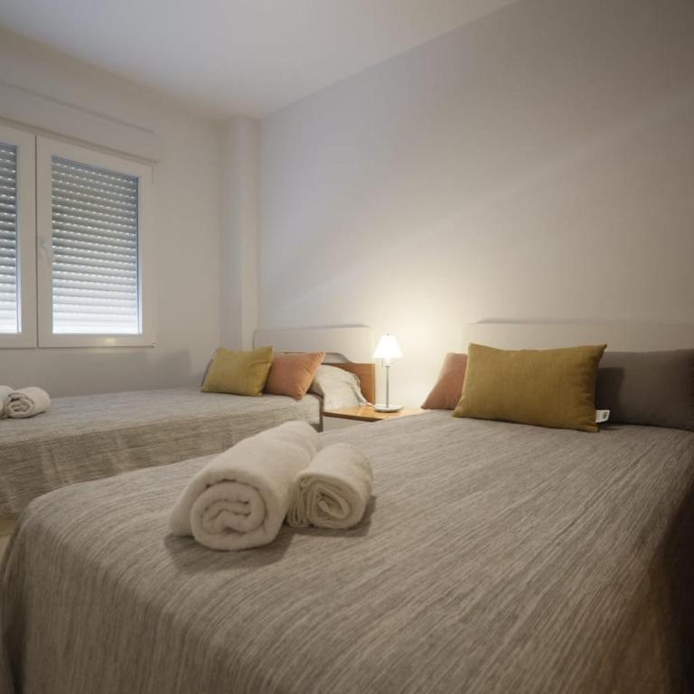 LA CULLERINA playa San Antonio con Internet Alta Velocidad Aire Acondicionado - Two-Bedroom Apartment - 7