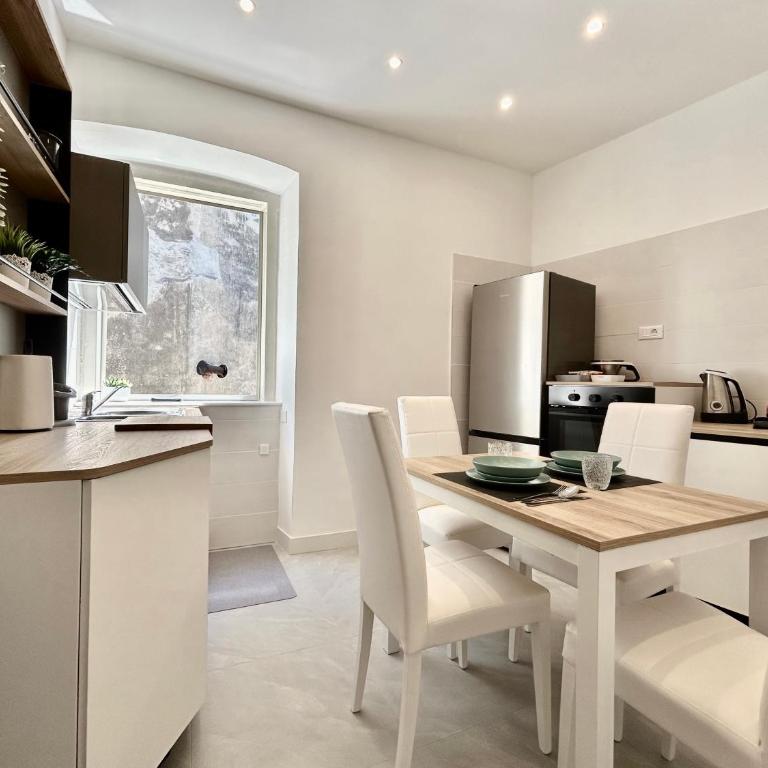 Casa Frech - Appartamento con 1 Camera da Letto - 38