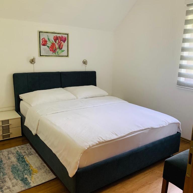 Holiday Home Ajaz Bihac - Four-Bedroom House - 10