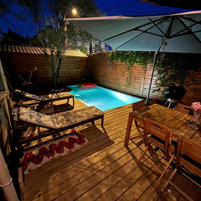 Maison avec Piscine et Jacuzzi Proche des plages - Villa 3 Chambres - 14