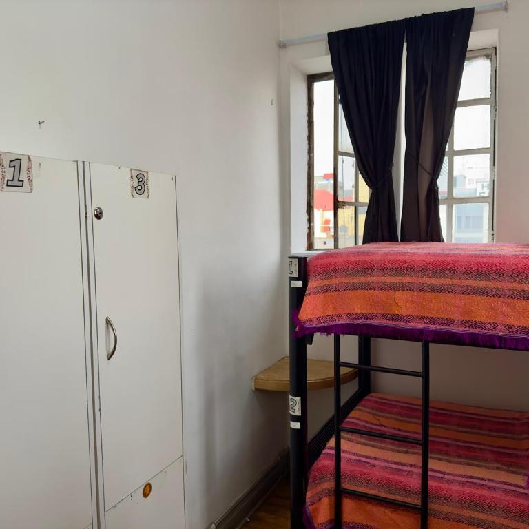 Massiosare El Hostal - Cama en habitación femenina compartida de 4 camas - 3