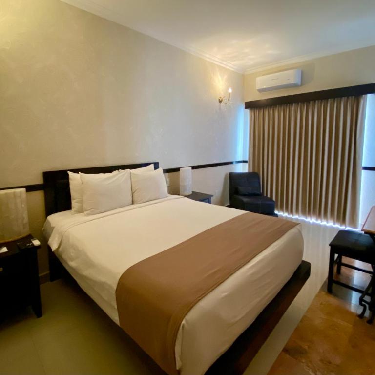 Hotel Palacio Maya - Single Room with Balcony - 2