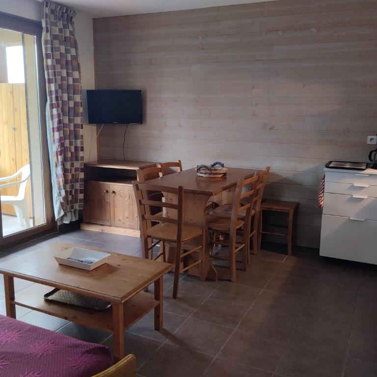 Entre FAUNE, LAC et MONTAGNE - Apartment mit Terrasse - 5