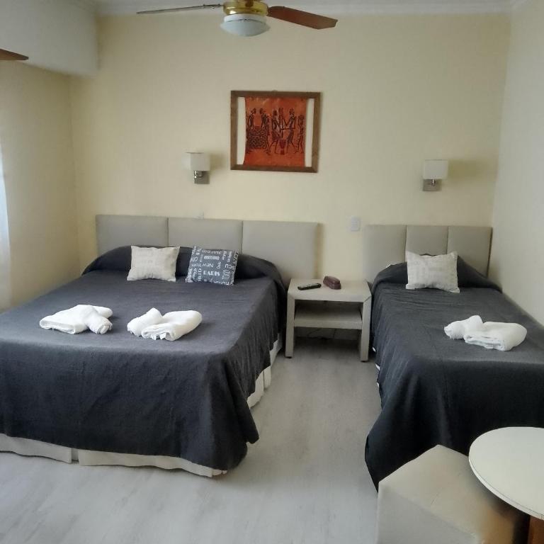 Hotel Edith - Triple Room - 3